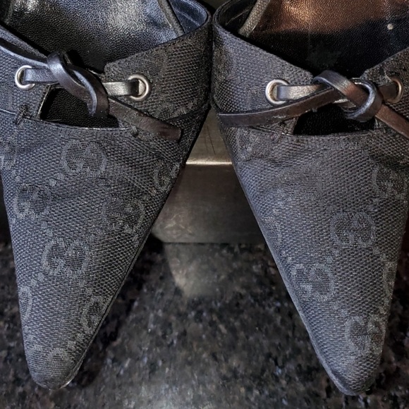 Gucci GG canvas D”Orsay Pumps - Picture 3 of 12
